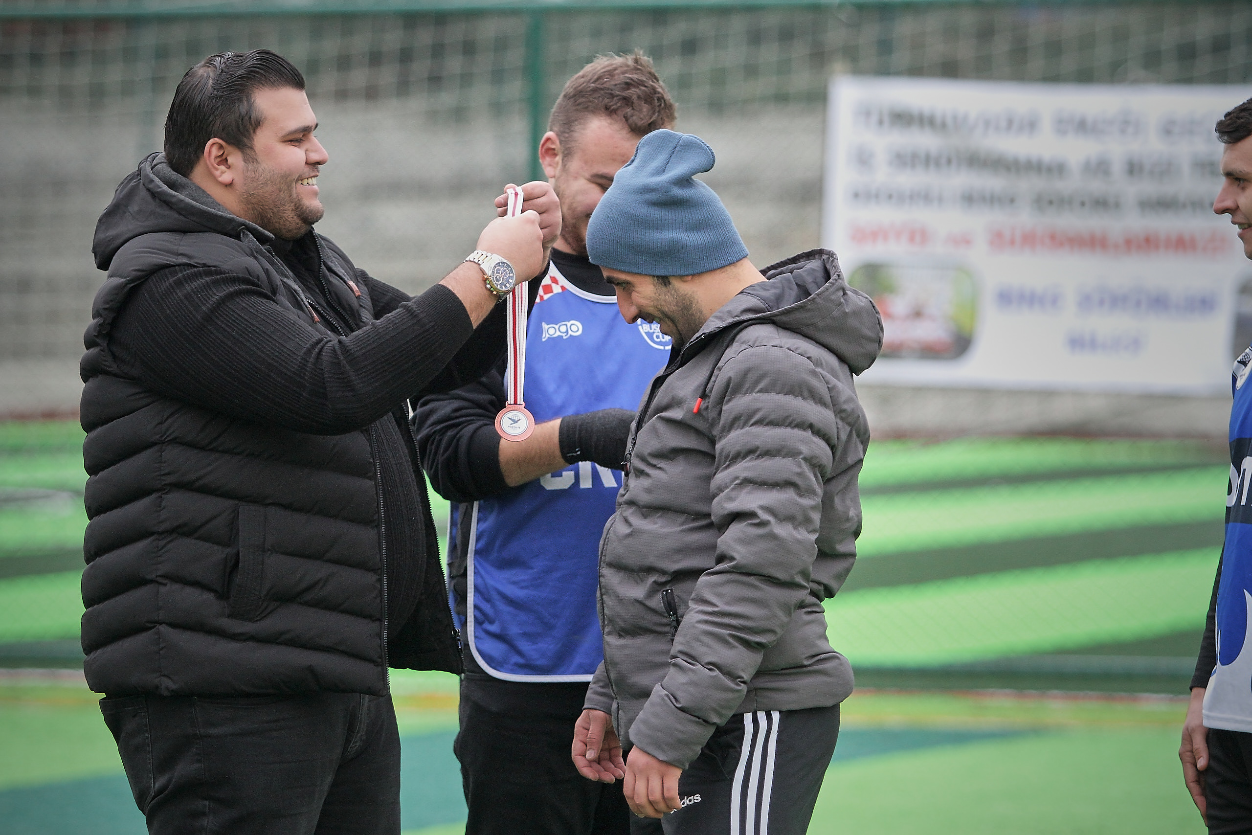 Posta İş Futbol Ligi Şampiyonları ödüllerini aldı